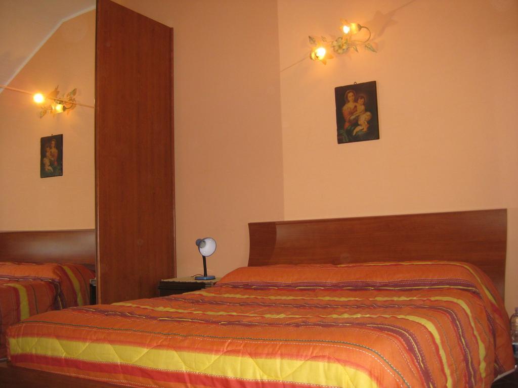 Villa Nina Trecastagni Zimmer foto